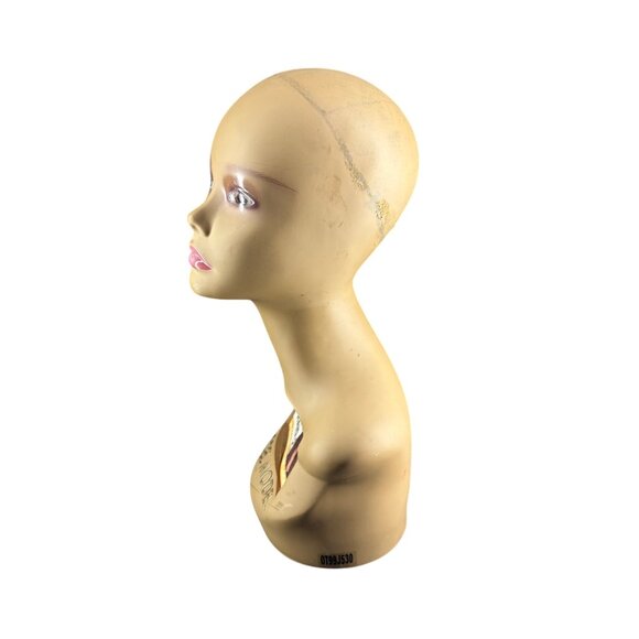 Model Model Mannequin Head With Bust 18 inch - Picture 4 of 11